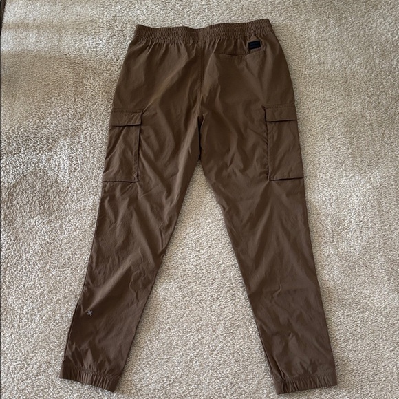 Kenneth Cole Brown Cargo Jogger Size Large - Picture 4 of 7